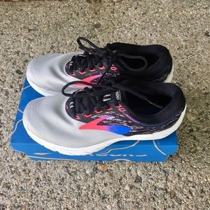 Brooks PureCadence 7 running shoes